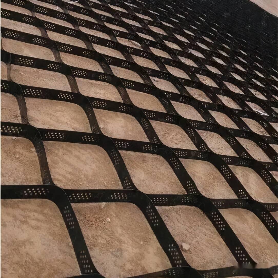 干貨 | 13種經典護坡景觀設計實例詳解，涵蓋防護與土工網應用